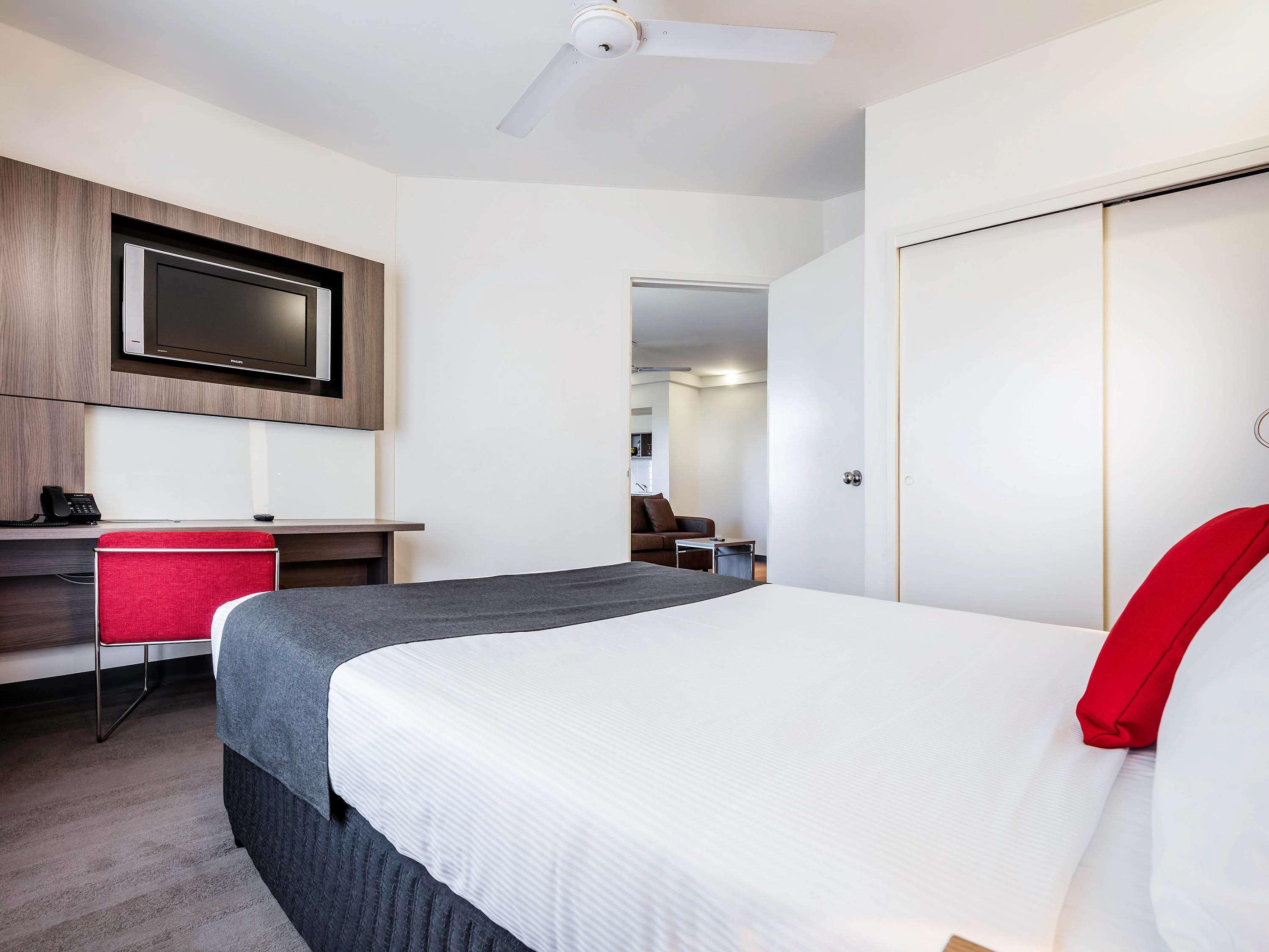 Novotel Darwin Cbd Exterior foto