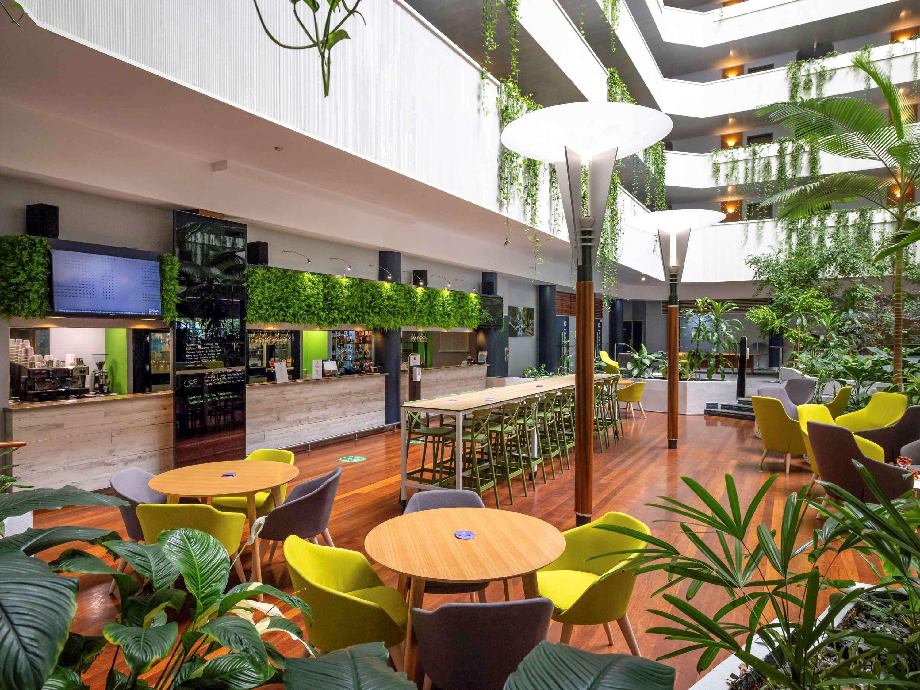 Novotel Darwin Cbd Exterior foto